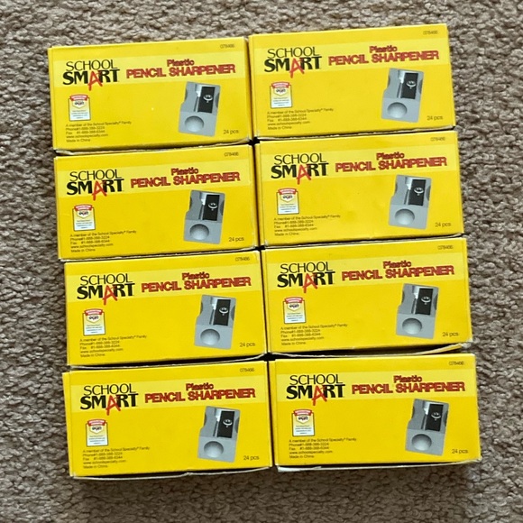 *BRAND NEW* School Smart 6 Packs Of Colored Pencil Sharpeners - Picture 1 of 3